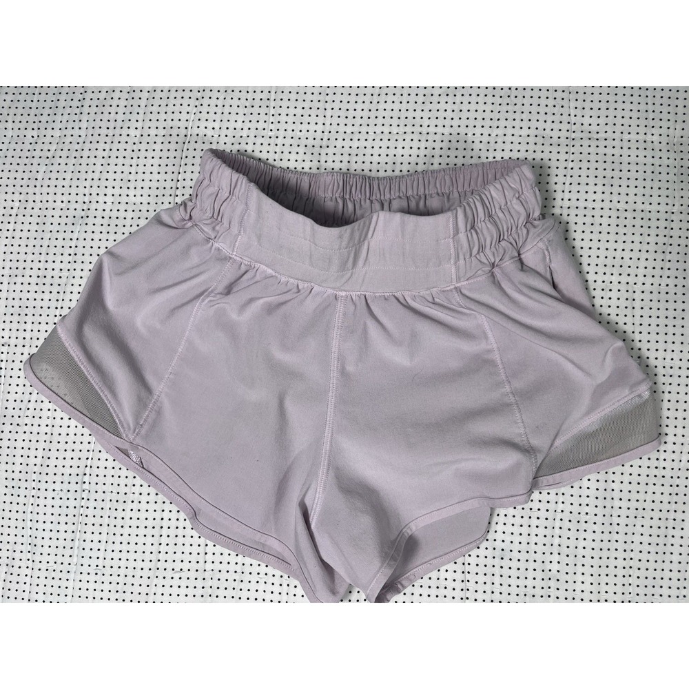 Lululemon Hotty Hot Shorts Light Lilac Low Rise Size 0 Inseam 2.5"